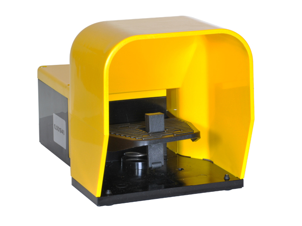 KG210 KG210S22 Pushbutton Stations & Control Boxes